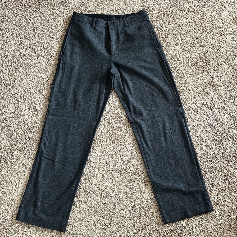 GAP Men’s Gray Classic Fit Wool Pants